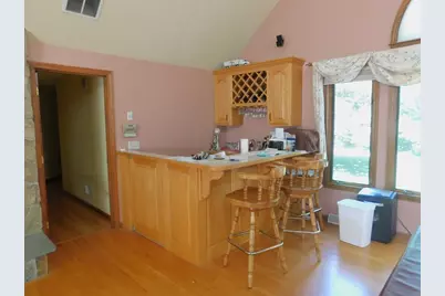 621 Marshall St, Holliston, MA 01746 - Photo 13