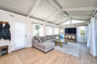 74 Domingos St, Somerset, MA 02726 - Photo 7