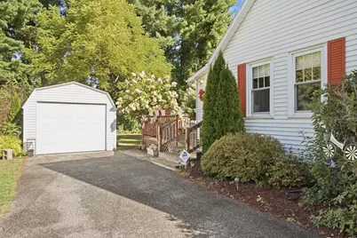 373 College Hwy, Southwick, MA 01077 - Photo 5