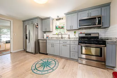 6 Security St, Barnstable, MA 02601 - Photo 9