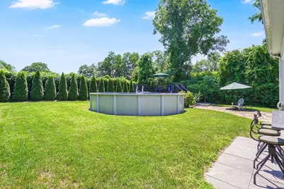 61 Abbey St, Chicopee, MA 01013 - Photo 29