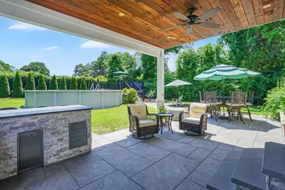 61 Abbey St, Chicopee, MA 01013 - Photo 33