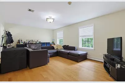 620 Washington St, Franklin, MA 02038 - Photo 29