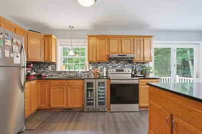 620 Washington St, Franklin, MA 02038 - Photo 25