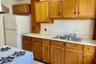 282 Sprague, Fall River, MA 02724 - Photo 3