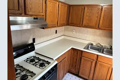 282 Sprague, Fall River, MA 02724 - Photo 5