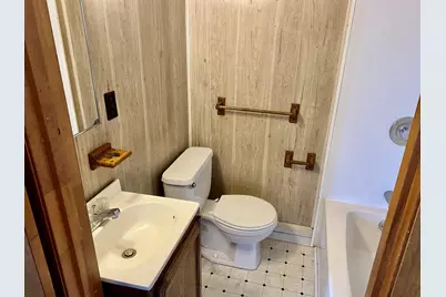 282 Sprague, Fall River, MA 02724 - Photo 9