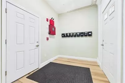 110 Eighth St, New Bedford, MA 02740 - Photo 5