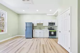110 8th St, New Bedford, MA 02740 - Photo 25