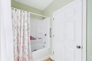 110 8th St, New Bedford, MA 02740 - Photo 17