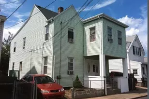 40 Kelvin St, Everett, MA 02149 - Photo 1