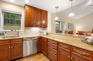 3 McGill Ct, Hopkinton, MA 01748 - Photo 9