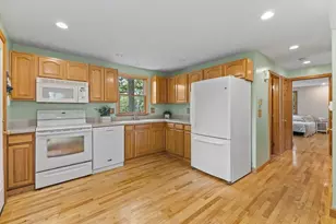 41 Drexel St, Worcester, MA 01602 - Photo 7