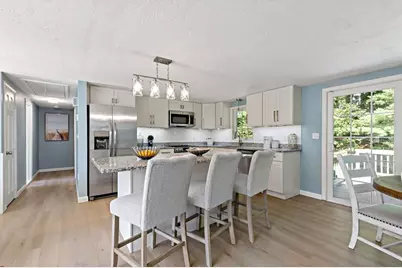34 Surrey Dr, Plymouth, MA 02360 - Photo 5