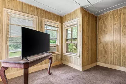 1313 Somerset Ave, Taunton, MA 02780 - Photo 15