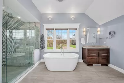 18 Ocean Ave, Newburyport, MA 01950 - Photo 23