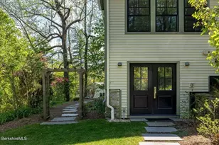 10 Berkshire Heights, Great Barrington, MA 01230 - Photo 3