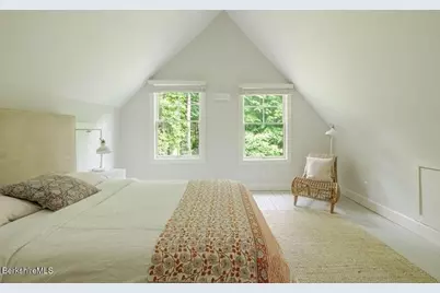 10 Berkshire Heights, Great Barrington, MA 01230 - Photo 31