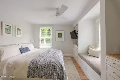 10 Berkshire Heights, Great Barrington, MA 01230 - Photo 23