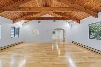 69 Lake St, Shrewsbury, MA 01545 - Photo 11