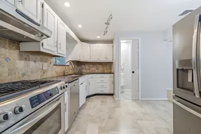 69 Lake St, Shrewsbury, MA 01545 - Photo 13