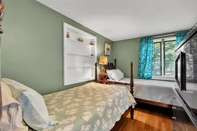 199 Edgewater Dr W, Falmouth, MA 02536 - Photo 17