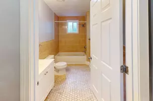 12 Hiawatha, Boston, MA 02126 - Photo 17