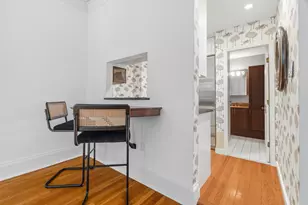 302 Commonwealth Ave, Boston, MA 02115 - Photo 5