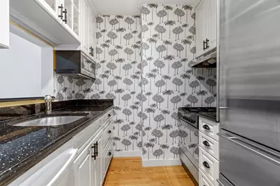 302 Commonwealth Ave #C, Boston, MA 02115 - Photo 7