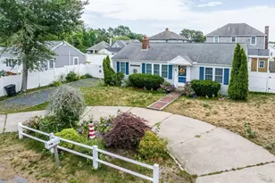 5 Water St, Yarmouth, MA 02673 - Photo 33