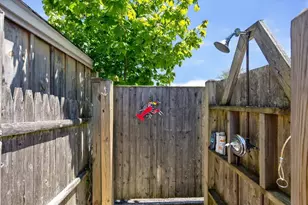 7 Conant St, Provincetown, MA 02657 - Photo 37