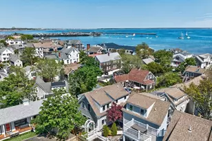 7 Conant St, Provincetown, MA 02657 - Photo 31