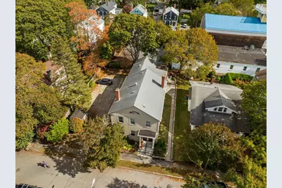 51 William St #2, Fairhaven, MA 02719 - Photo 3
