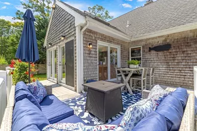 835 Old Barnstable, Falmouth, MA 02536 - Photo 35