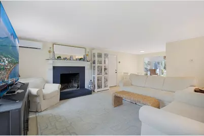 835 Old Barnstable, Falmouth, MA 02536 - Photo 5