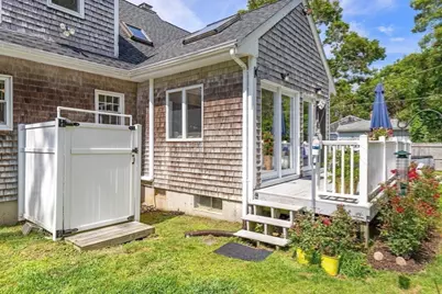 835 Old Barnstable, Falmouth, MA 02536 - Photo 33