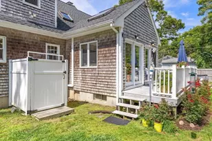 835 Old Barnstable, Falmouth, MA 02536 - Photo 33