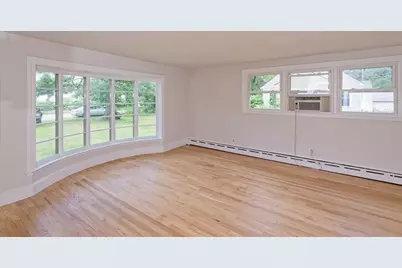 318 South Main St, Hopedale, MA 01747 - Photo 11