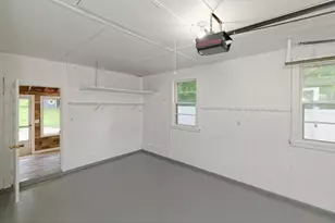 318 S Main St, Hopedale, MA 01747 - Photo 31