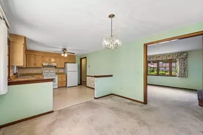 60 Forest Hill Rd, Agawam, MA 01030 - Photo 5
