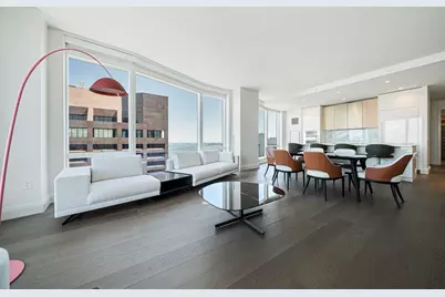 240 Devonshire St #5112, Boston, MA 02110 - Photo 5