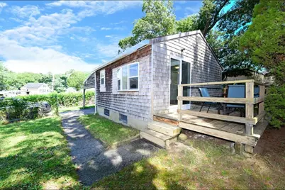 27 Lake Dr, Plymouth, MA 02360 - Photo 5