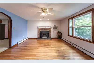 7 Fairacres Ave, Raynham, MA 02767 - Photo 5
