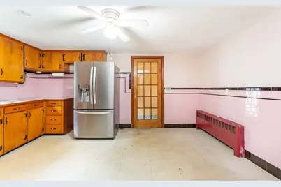 7 Fairacres Ave, Raynham, MA 02767 - Photo 15