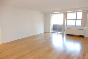 9 Hawthorne Pl, Boston, MA 02114 - Photo 3