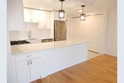 9 Hawthorne Pl #6J, Boston, MA 02114 - Photo 5