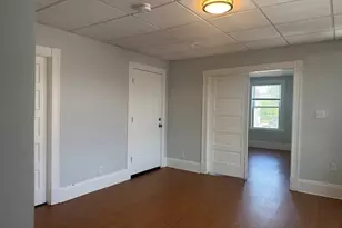 187 White St, Lowell, MA 01854 - Photo 23