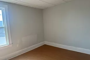 187 White St, Lowell, MA 01854 - Photo 15