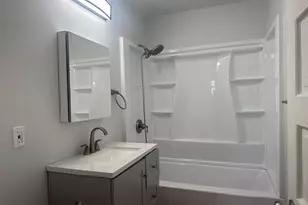 187 White St, Lowell, MA 01854 - Photo 29