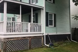 27 Pond St, Beverly, MA 01915 - Photo 5